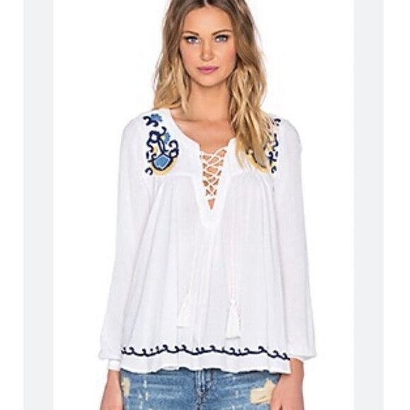 Lovers + Friends Athens Top in Ivory - Picture 1 of 7